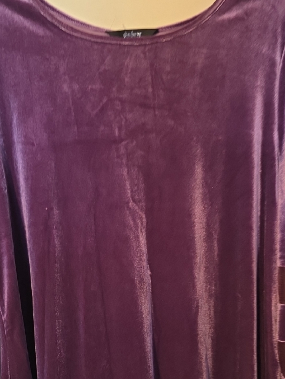 Slim Factor Velvet Blouse in Deep Purple